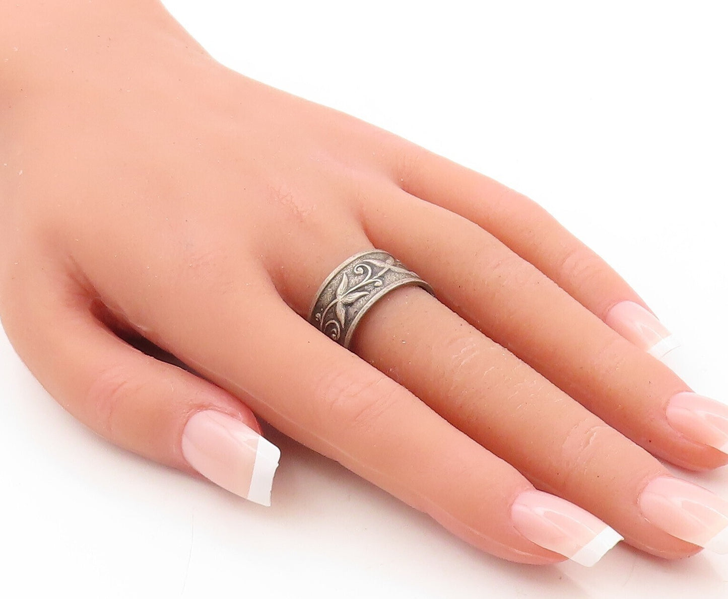 925 Sterling Silver Vintage Ring UNCAS Antique Dark Tone Floral  Sz 9  RG31008