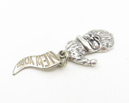925 Sterling Silver  Vintage Shiny Petite Santa Clause Face Pendant  PT9364