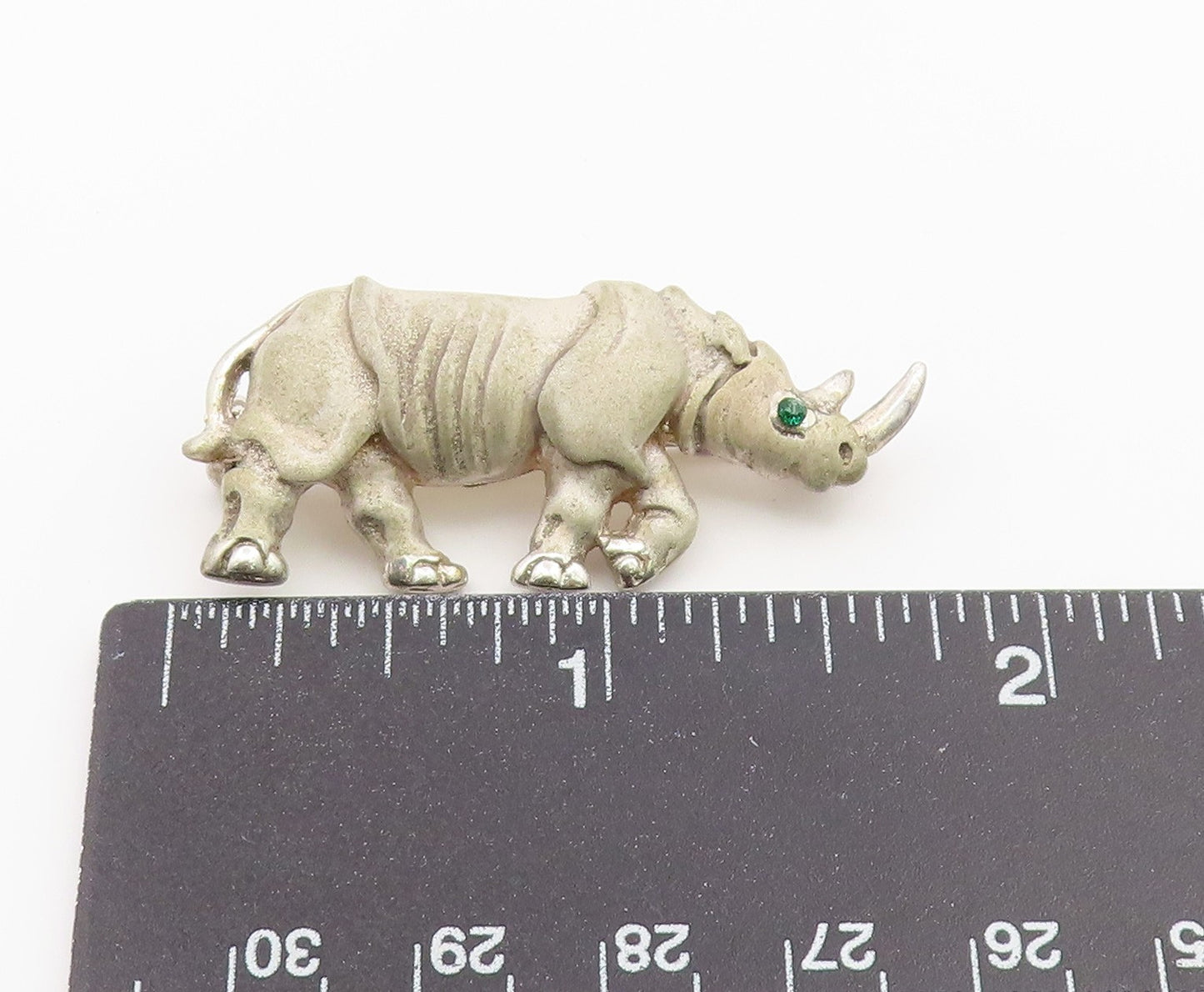 925 Sterling Silver Vintage Brooch Pin Emerald Eye Rhinoceros Figure  BP12638