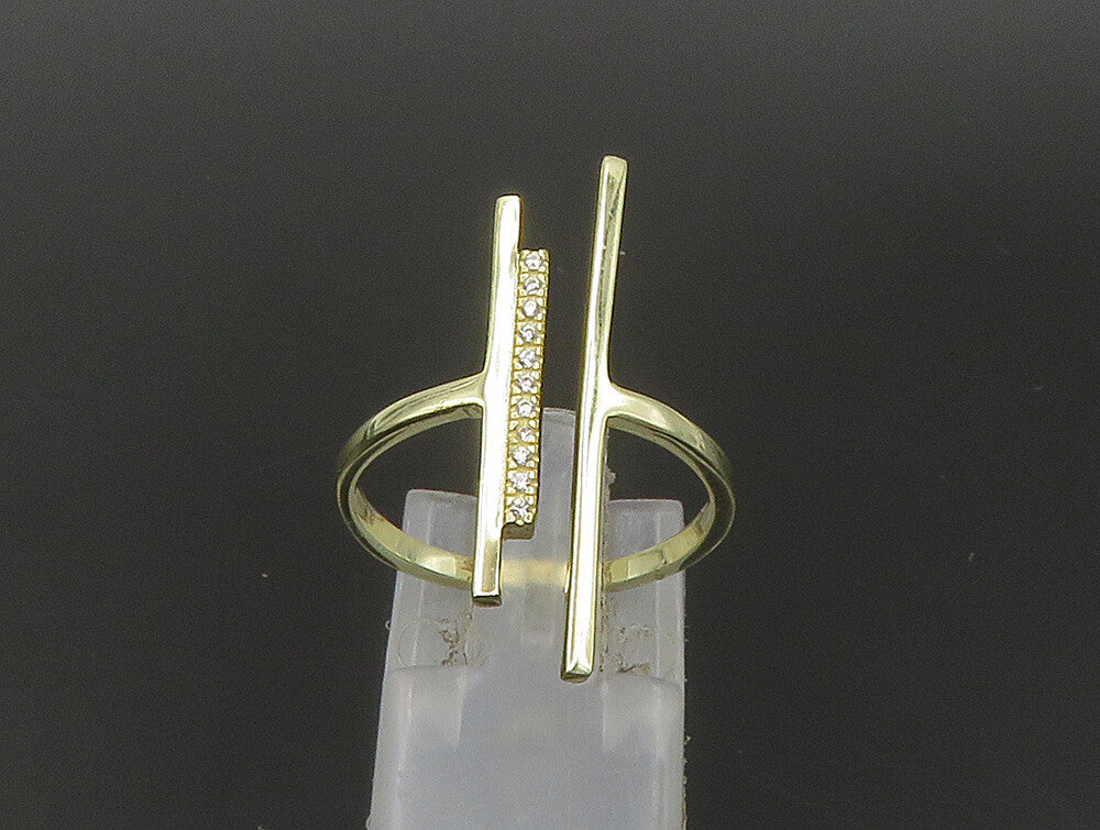 925 Sterling Silver  Vintage Topaz Gold Plated Shiny Band Ring Sz 8  RG24053
