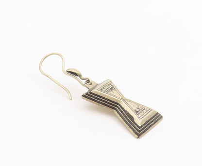 925 Sterling Silver Vintage Earrings Etched Geometric Hourglass Drop  EG14082