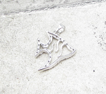 925 Sterling Silver  White Cubic Zirconia Swimming Fish Drop Pendant  PT1366