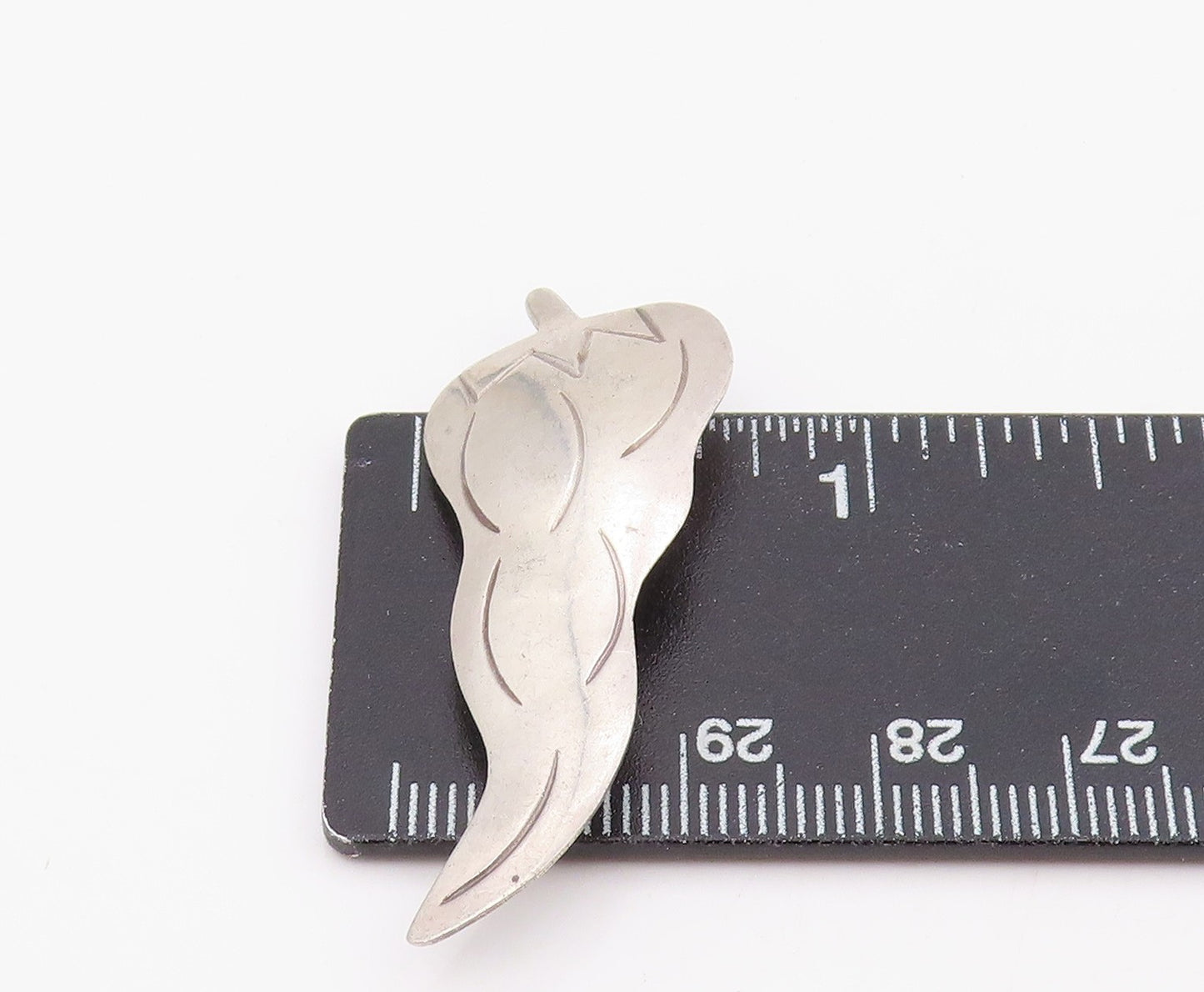 925 Sterling Silver Vintage Brooch Pin Etched Designer Chilli Pepper  BP12237