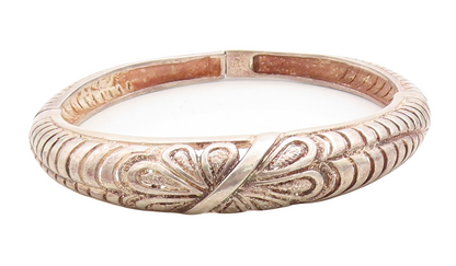 925 Sterling Silver  Vintage Floral Cutout Round Hinge Bangle Bracelet  BT1568