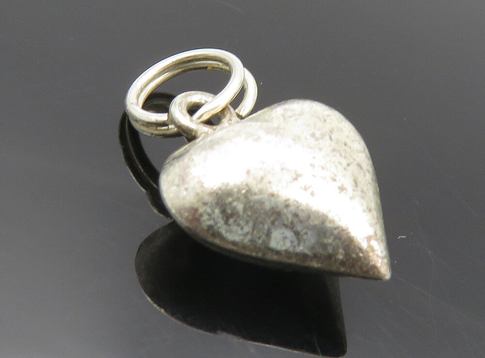 925 Sterling Silver  Vintage Petite Smooth Puffy Love Heart Pendant  PT6677