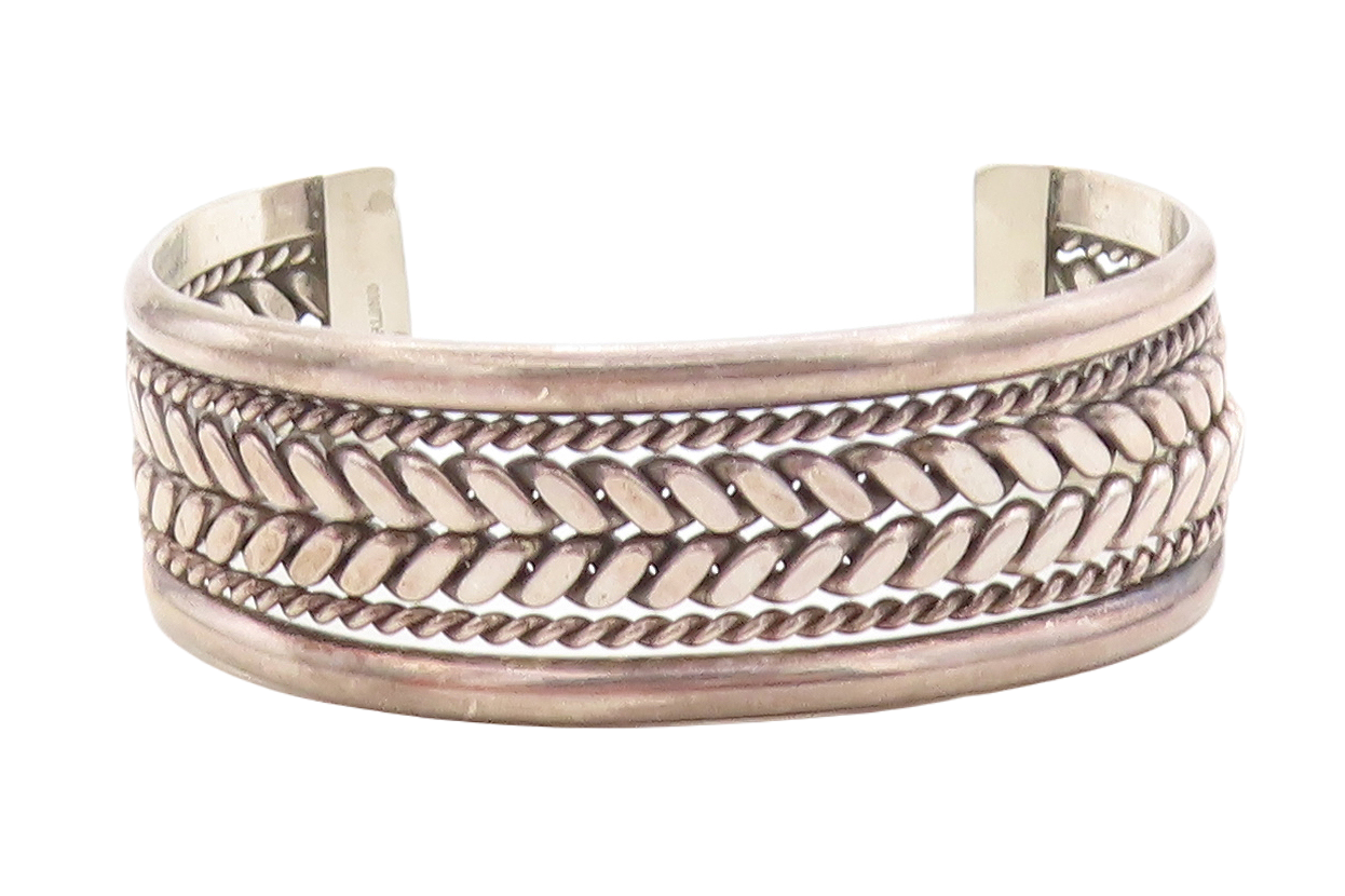 925 Sterling Silver  Vintage Dark Tone Wheat Twist Detail Cuff Bracelet BT2423