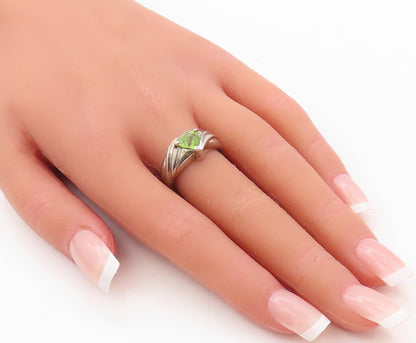 925 Sterling Silver Vintage Ring Designer Grooved Triangle Peridot Sz 8  RG30768