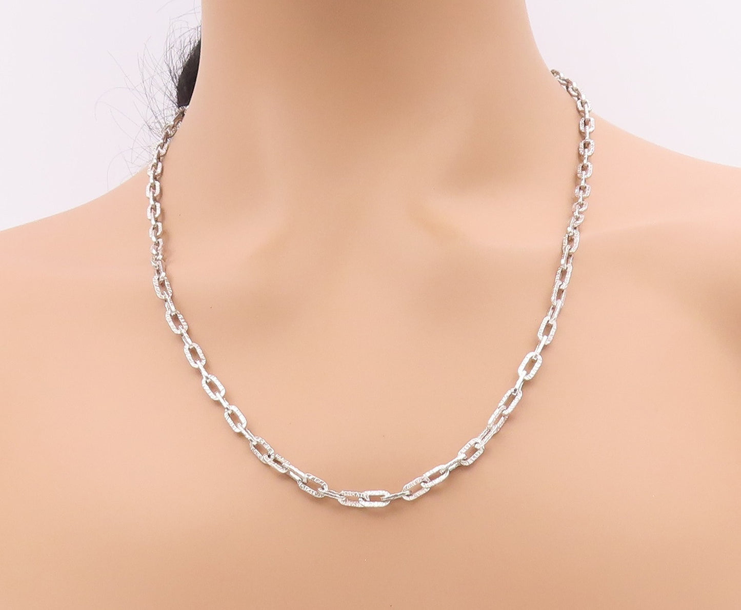 925 Sterling Silver Vintage Necklace Minimalist Hollow Over Link Chain  NE4690