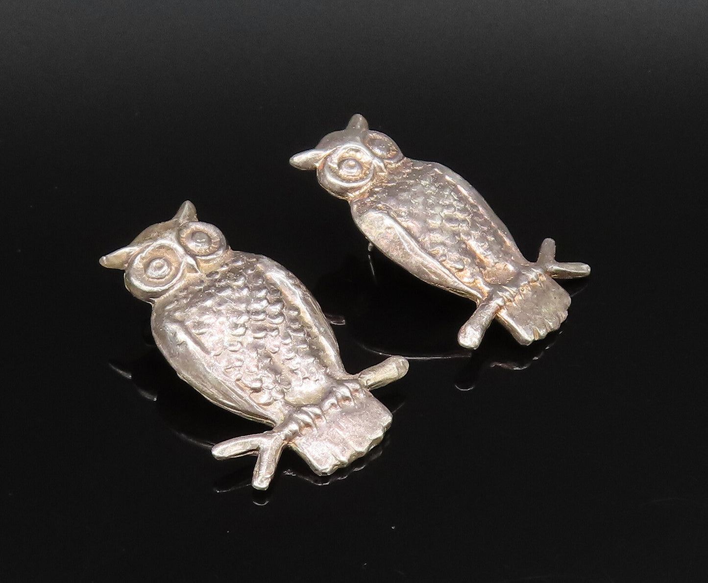 JUANITA ENRIGHT 925 Silver  Vintage Carved Textured Owls Earrings  EG12237