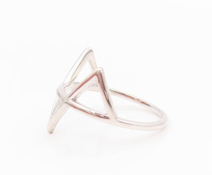 925 Sterling Silver Vintage Ring Minimalist Open Triangles Band  Sz 7  RG35708