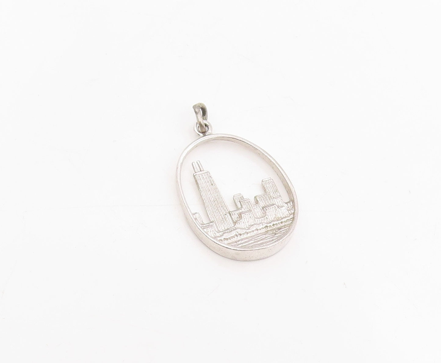 925 Sterling Silver Vintage Pendant Chicago Cityscape Skyline Souvenir  PT25711