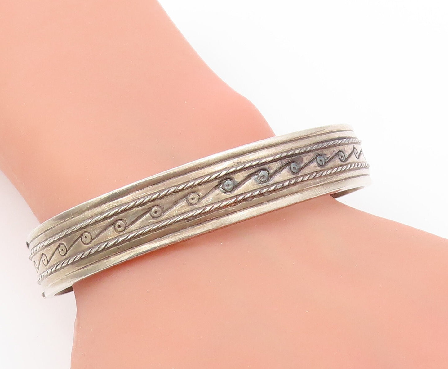 925 Sterling Silver Vintage Bracelet MMA Swirly Design Etched Cuff  BT11062