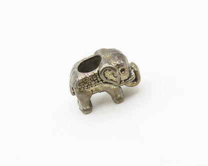 925 Sterling Silver  Vintage Petite Dark Tone Elephant Bead Pendant  PT13834