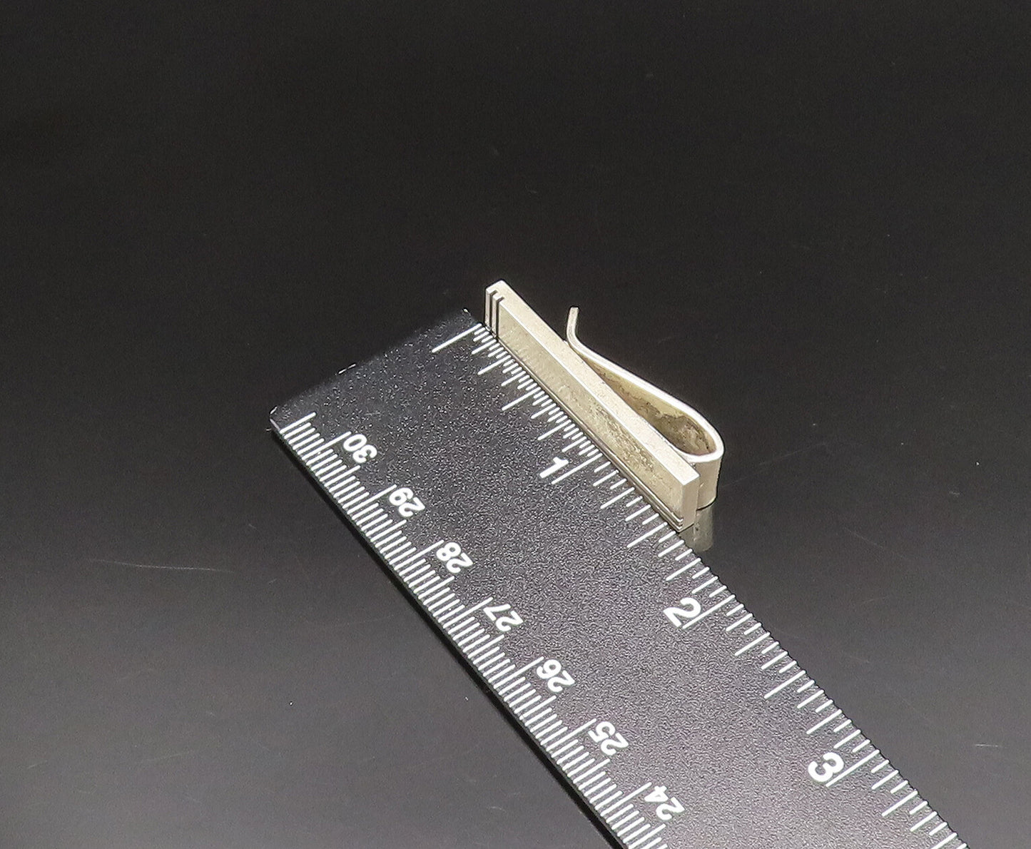 FI 925 Sterling Silver  Vintage Carved Lines Tie Clip  TR3410