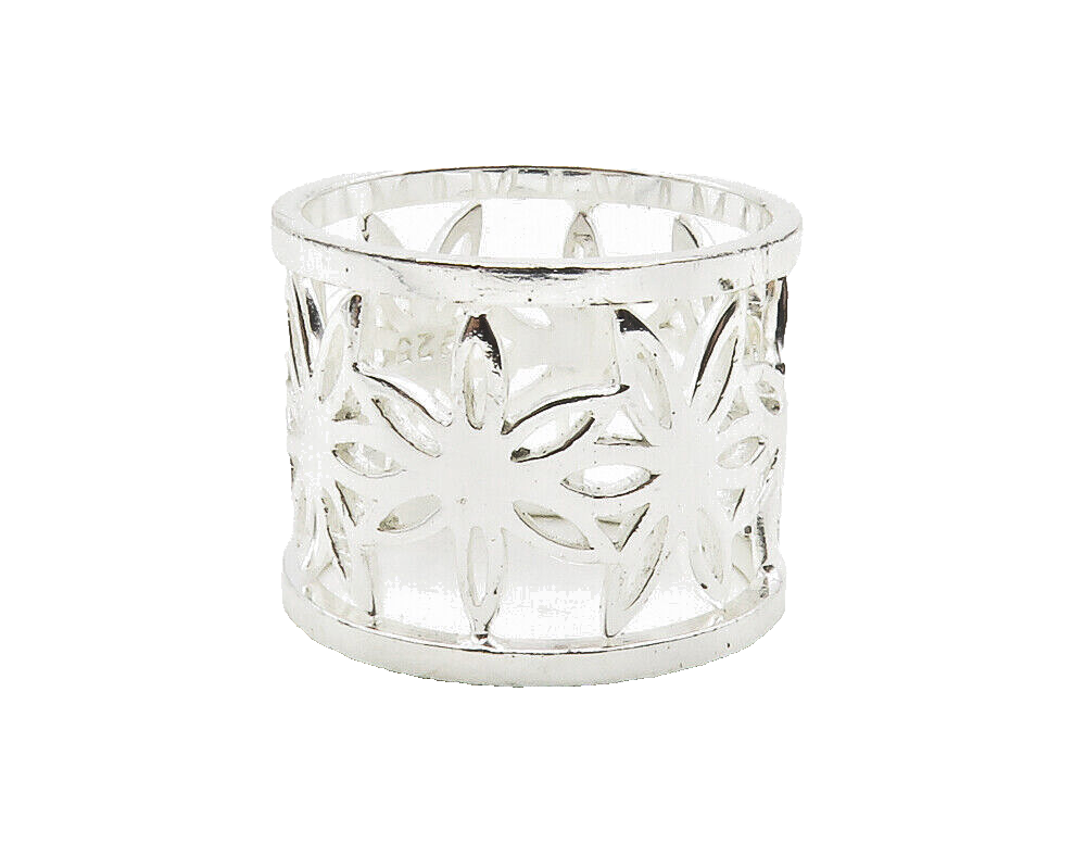 925 Sterling Silver  Shiny Cutout Floral Motif Round Band Ring Sz 7.5  RG13808