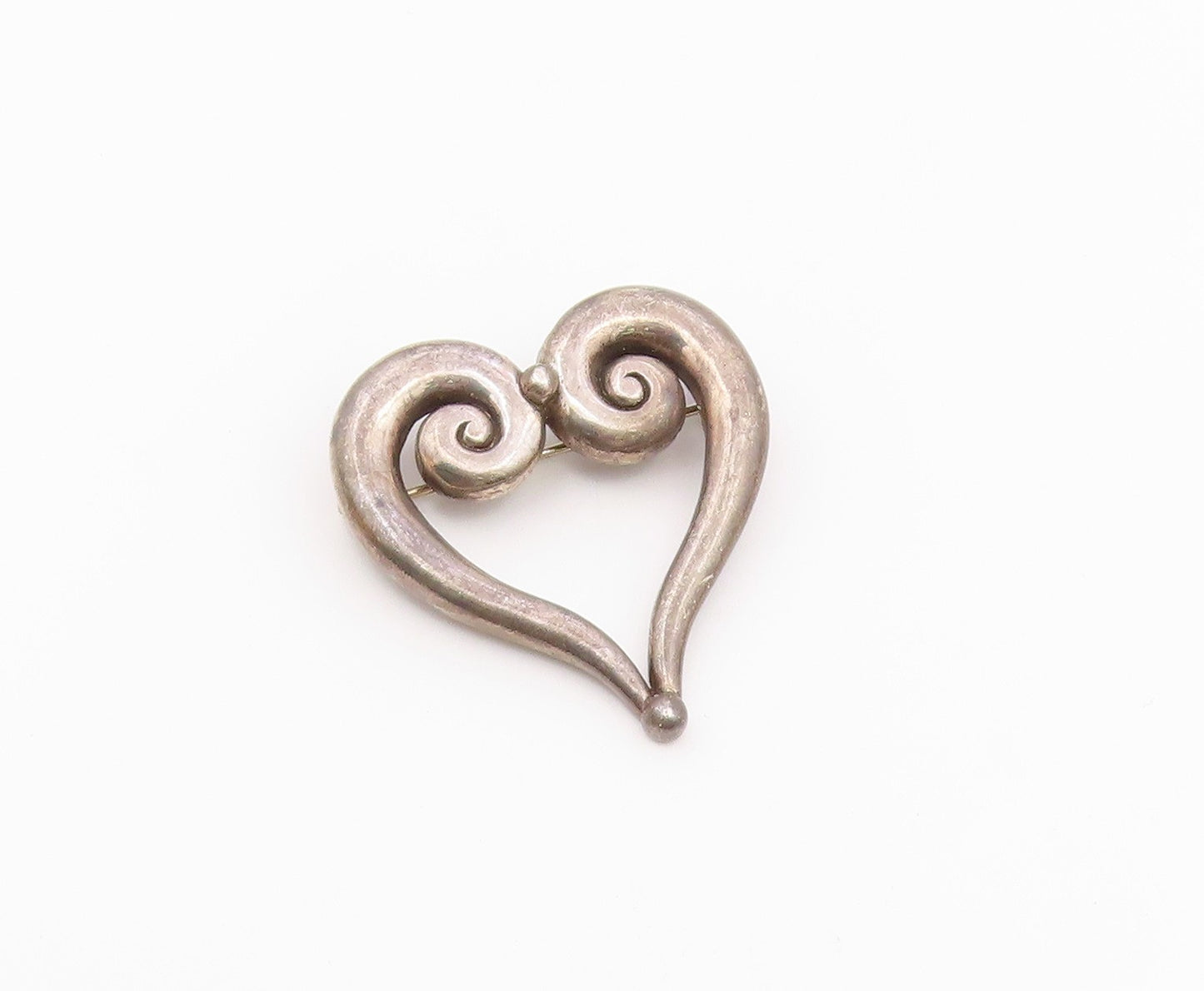 JOHANNES HANIAS 925 Silver  Vintage Swirled Love Heart Brooch Pin  BP9726