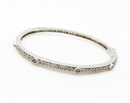 925 Sterling Silver  Genuine Diamonds Shiny Oval Bangle Bracelet  BT5060