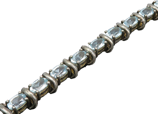 925 Sterling Silver  Vintage Prong Set Blue Topaz Tennis Bracelet  BT7981