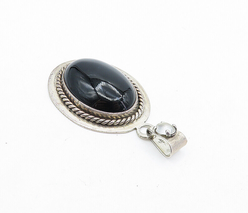 925 Sterling Silver  Vintage Cabochon Cut Black Onyx Twist Pendant  PT3285