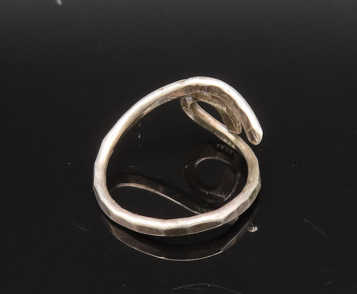 925 Silver  Vintage Hammered Spiral Swirl Adjustable Wrap Ring Sz 8  RG25977