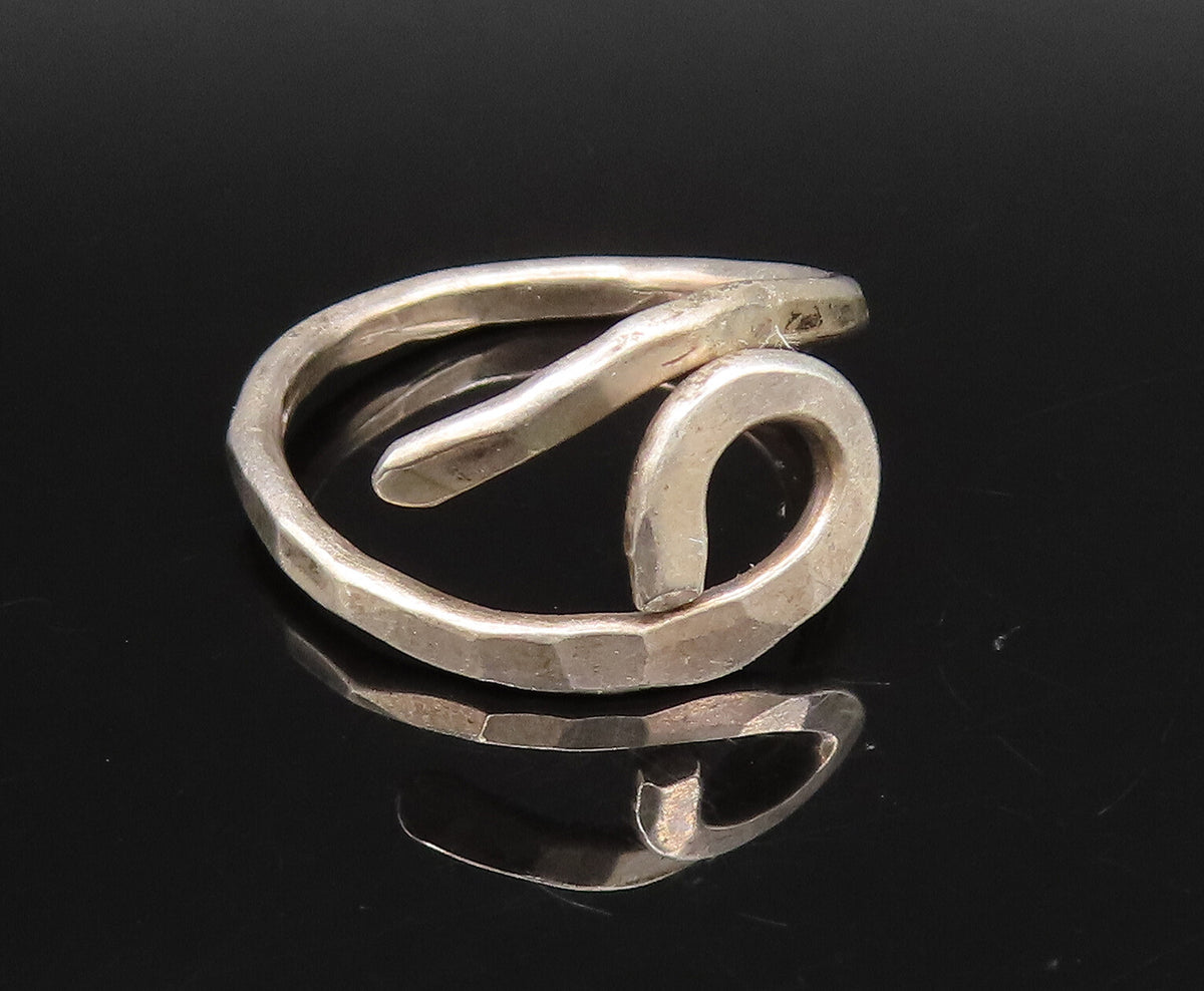 925 Silver  Vintage Hammered Spiral Swirl Adjustable Wrap Ring Sz 8  RG25977