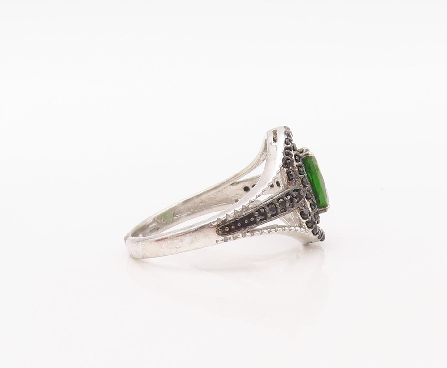 925 Sterling Silver Vintage Ring Oval Cut Green CZ Halo Spinel  Sz 7  RG30855