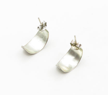 925 Sterling Silver  Vintage Petite Black Onyx Curved Drop Earrings  EG7840