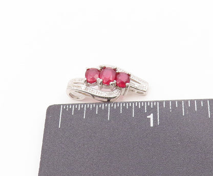 925 Sterling Silver Vintage Pendant Modernist Three Stone Ruby Charm  PT25035