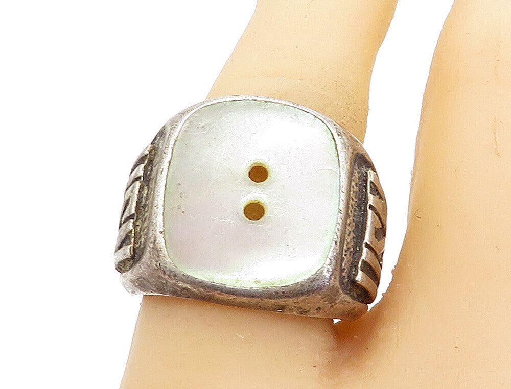 925 Sterling Silver Vintage U.S. Navy Mother Of Pearl Band Ring Sz 9 RG4246