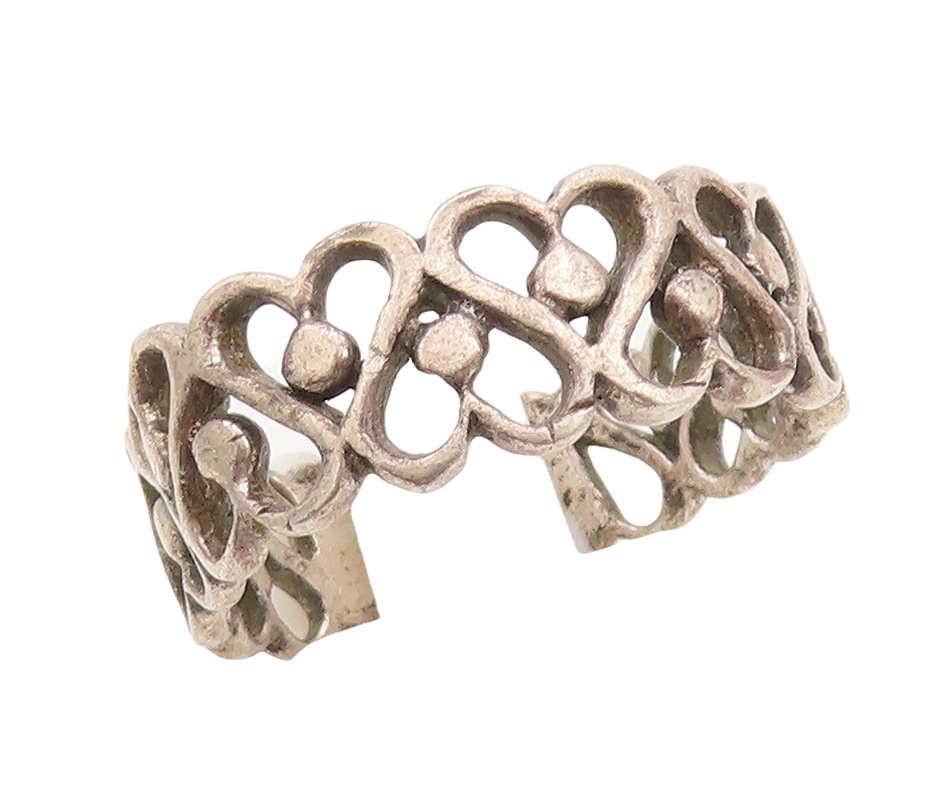 925 Sterling Silver Vintage Ring Cutout Up & Down Heart Wave  Sz 8.5  RG28803