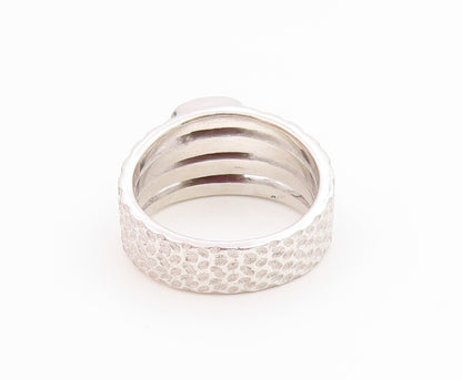 925 Sterling Silver Vintage Ring Carved Ruby Hammered Band  Sz 7.5  RG36133