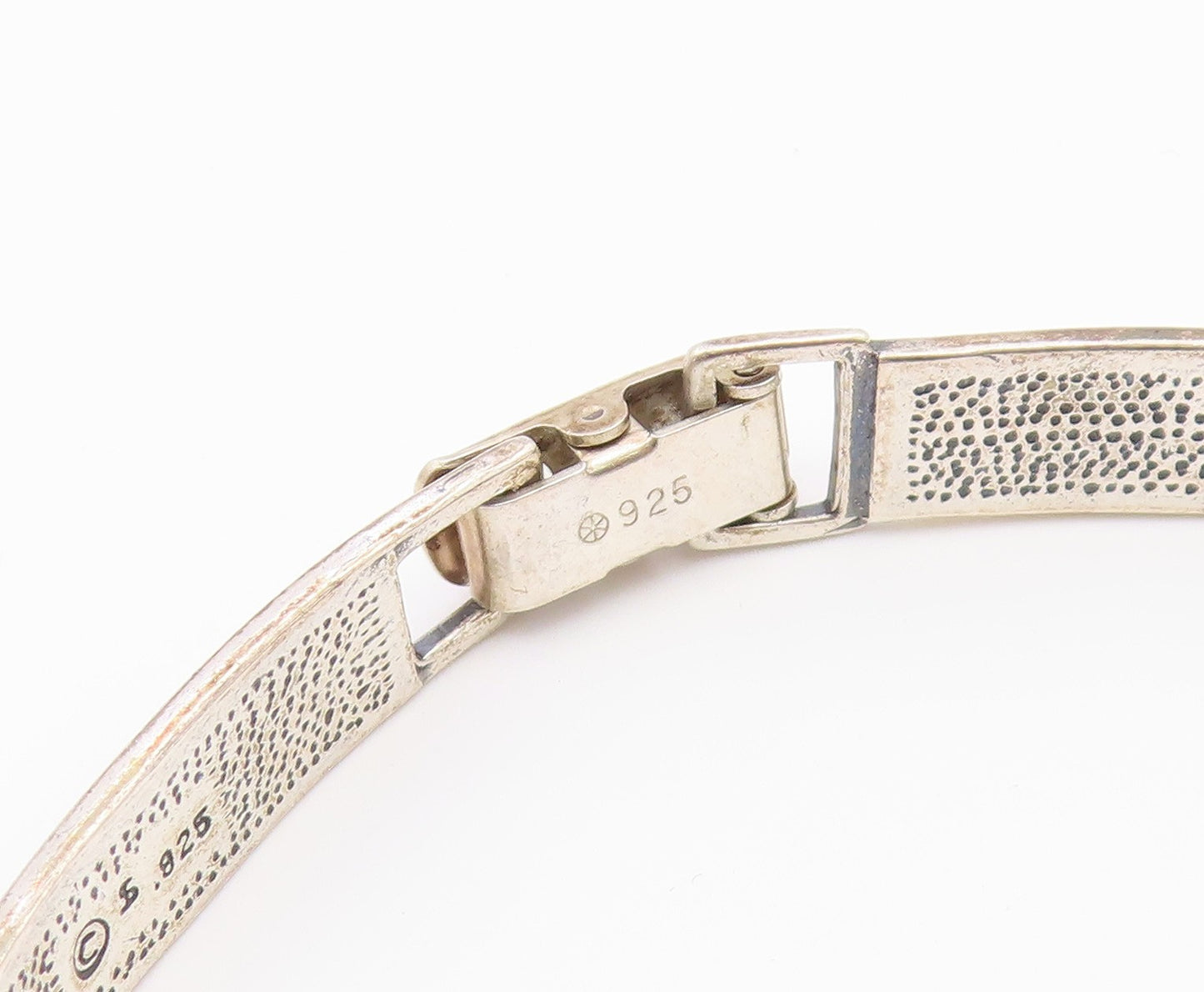 925 Silver Vintage Engraved Religious Inspirational Words Bracelet BT9540