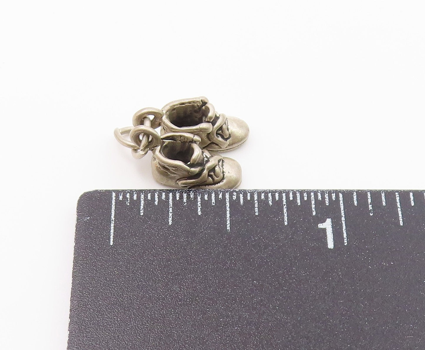 925 Sterling Silver  Vintage Pair Of Shoes Charm Pendant  PT21581