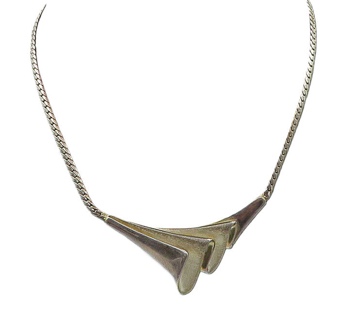 925 Sterling Silver  Vintage Shiny Pleated Pendant Snake Chain Necklace NE3700