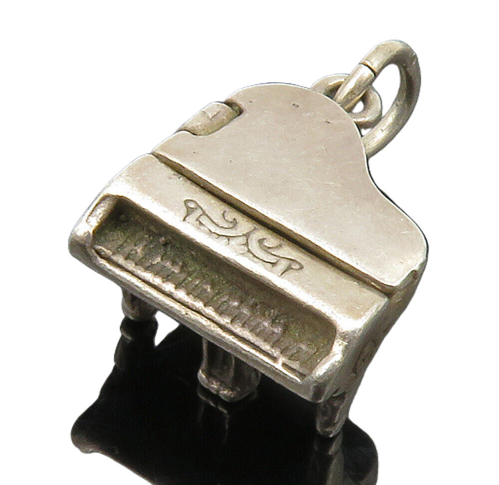 925 Sterling Silver  Vintage Petite Grand Piano Pendant (OPENS)  PT11676