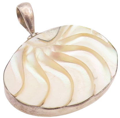925 Sterling Silver Vintage Pendant Designer Fan Shaped Mother Of Pearls PT23339