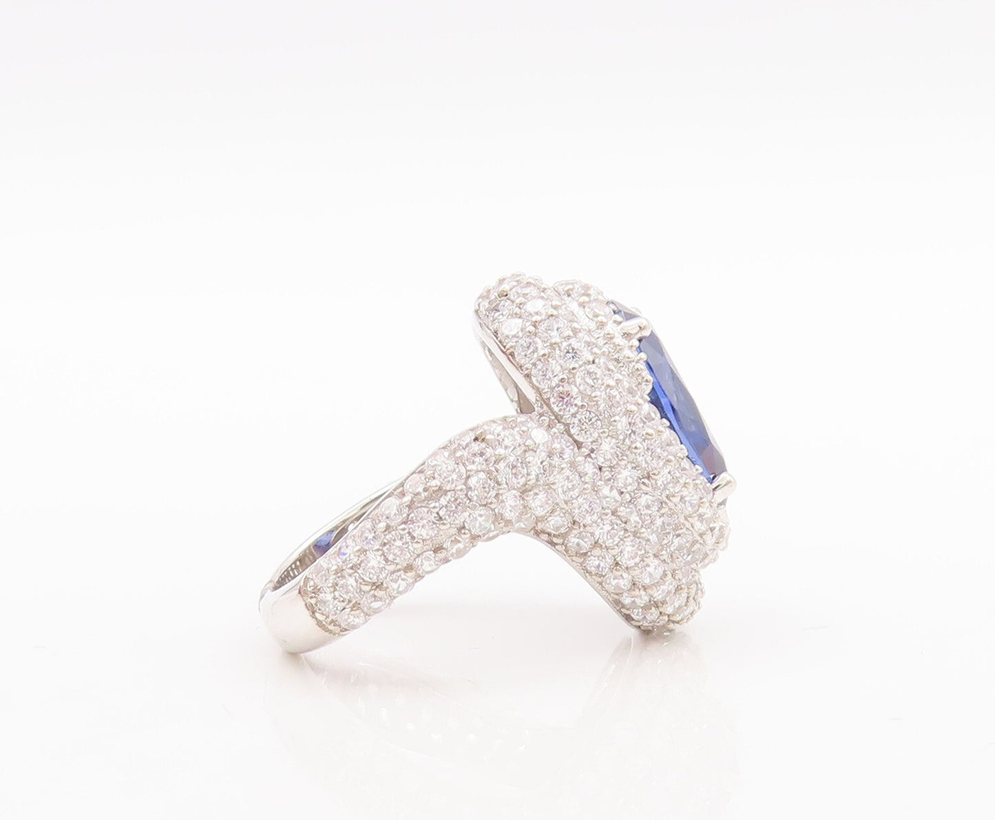 925 Sterling Silver Vintage Ring Designer Oval Sapphire Halo CZ Sz 7.5 RG29568