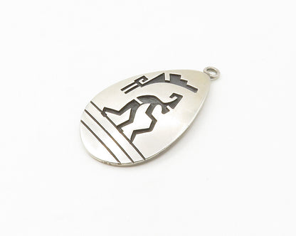 925 Sterling Silver  Vintage Oxidized Traditional Design Pendant  PT13486