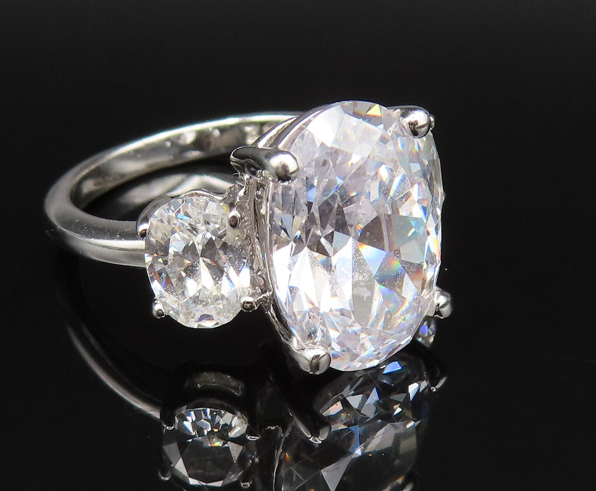ESPO 925 Silver  Vintage Three Stone Oval Cubic Zirconia Ring Sz 6.5  RG25419