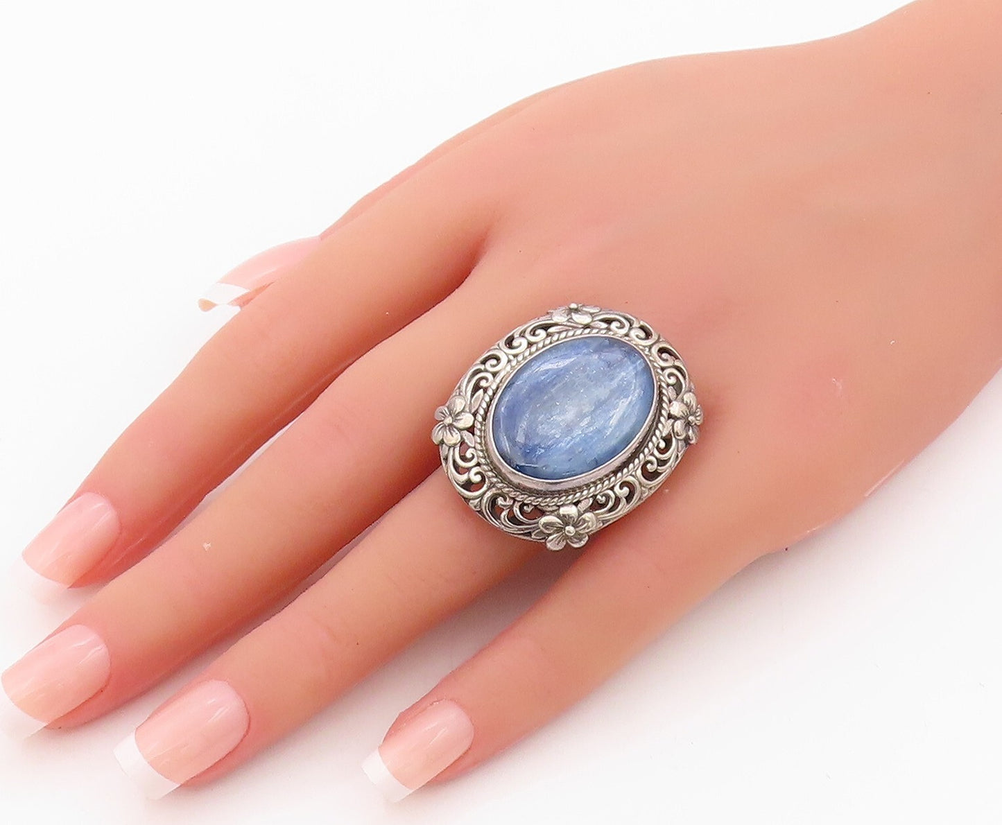925 Sterling Silver Vintage Ring Oval Gemstone Floral Carved  SZ 6.5  RG32080