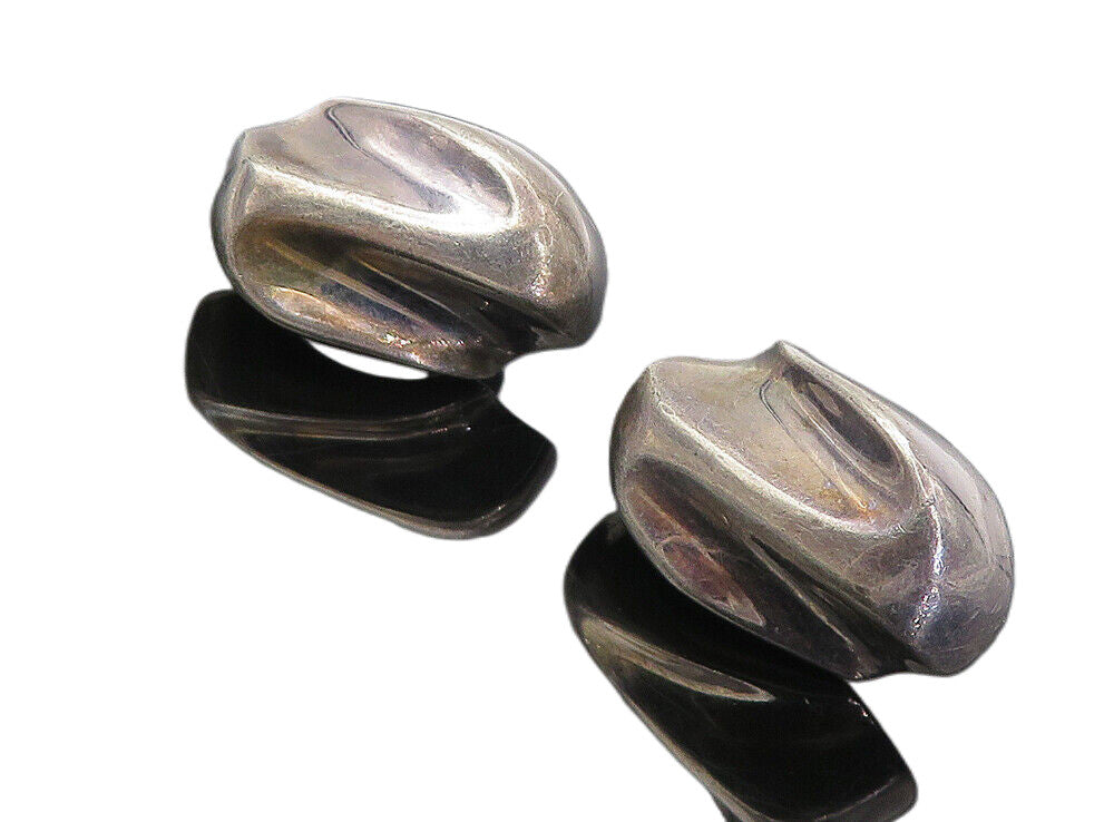 925 Sterling Silver  Vintage Dark Tone Sculpted Petite Drop Earrings  EG4049