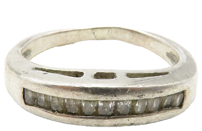 925 Sterling Silver  Vintage Petite White Topaz Dome Band Ring Sz 5.5  RG13682