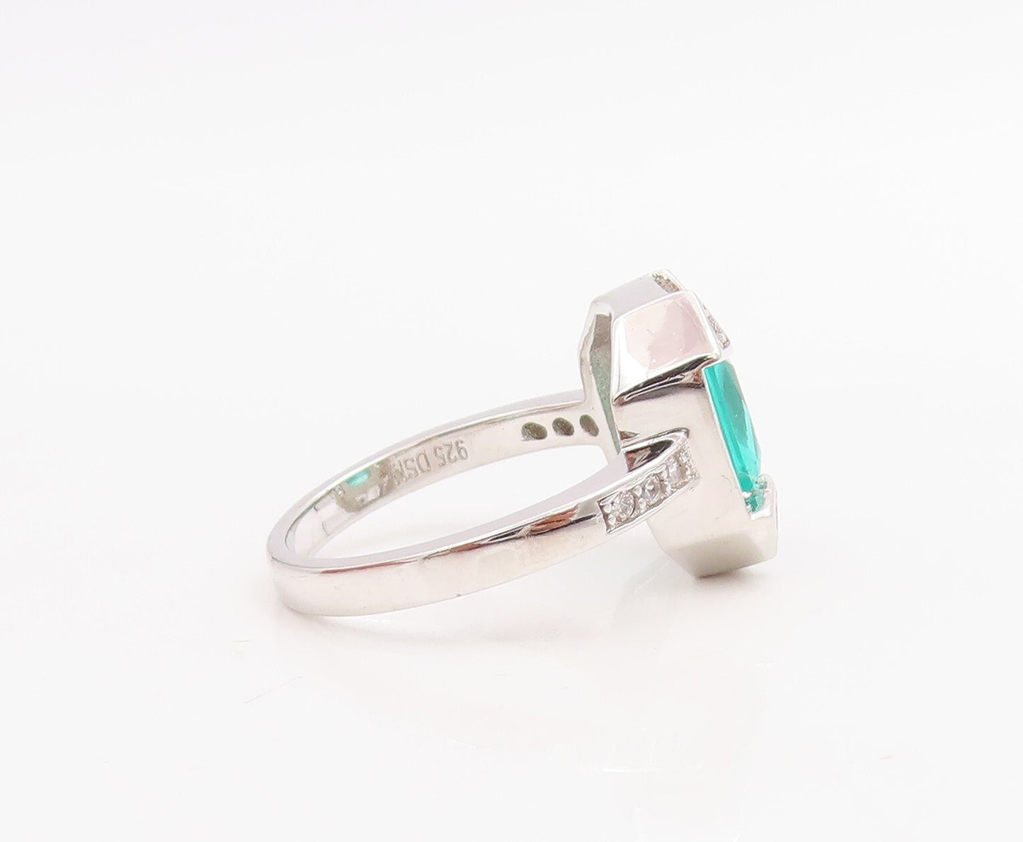 925 Sterling Silver Vintage Ring Rectangle Sea Green & White CZ  Sz 7.5  RG30706