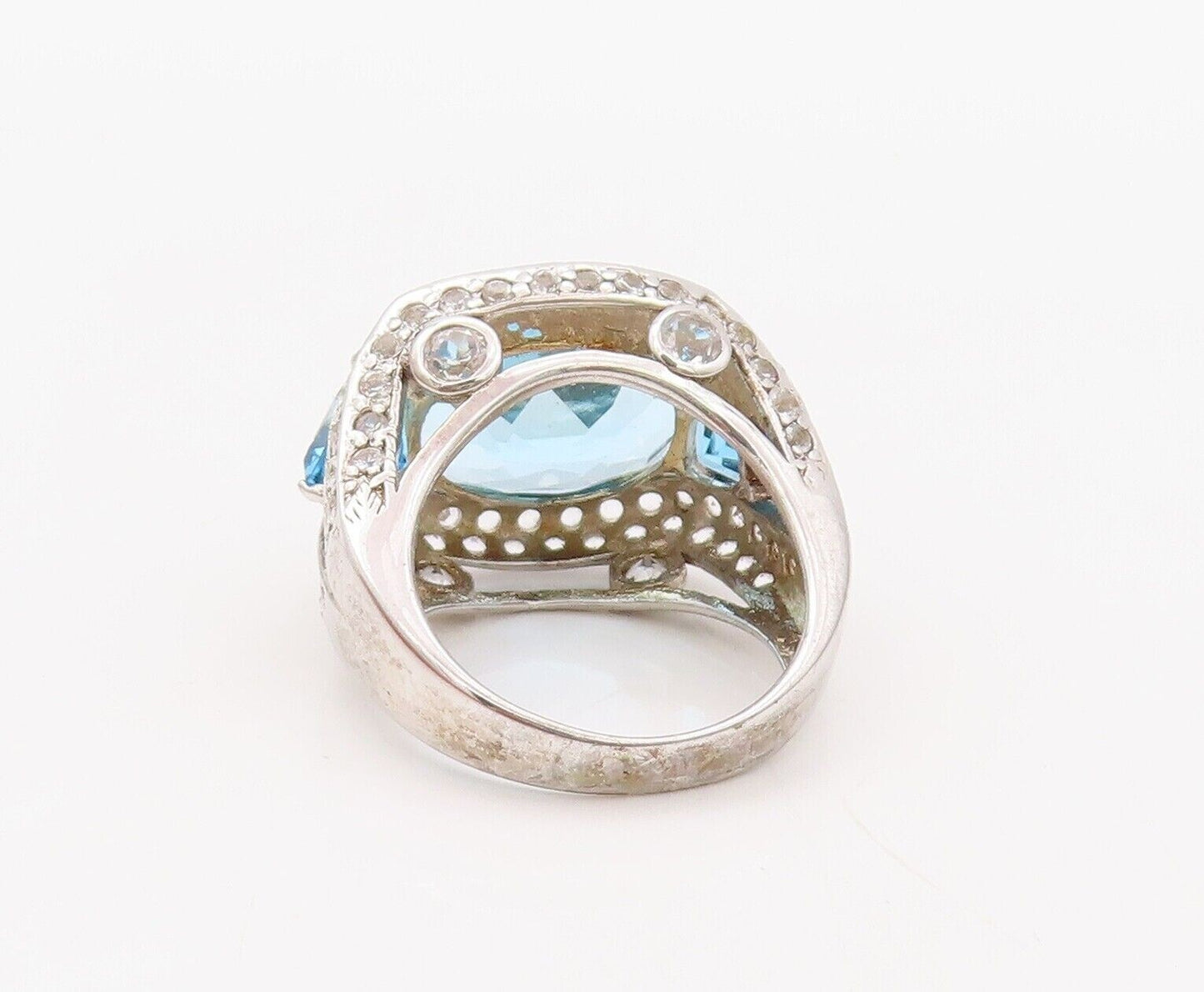 925 Sterling Silver Vintage Ring Multi Cut Blue & White Topaz  Sz 7.5  RG30214