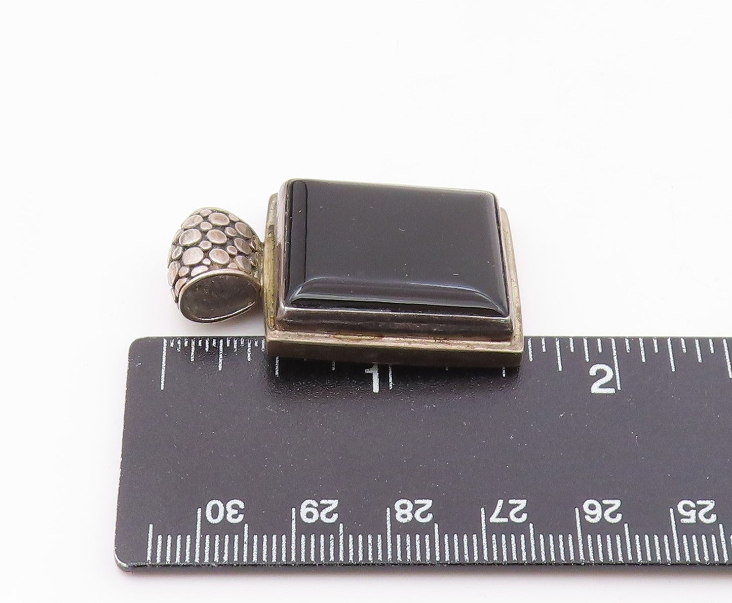 925 Sterling Silver  Vintage Black Onyx Circle Patterned Bail Pendant  PT16740