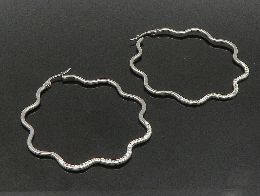 925 Sterling Silver  Vintage Sparkling Rhinestones Wavy Hoop Earrings  EG11451