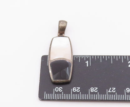 925 Sterling Silver Vintage Pendant Classic Mother Of Pearl & Onyx Drop  PT26406