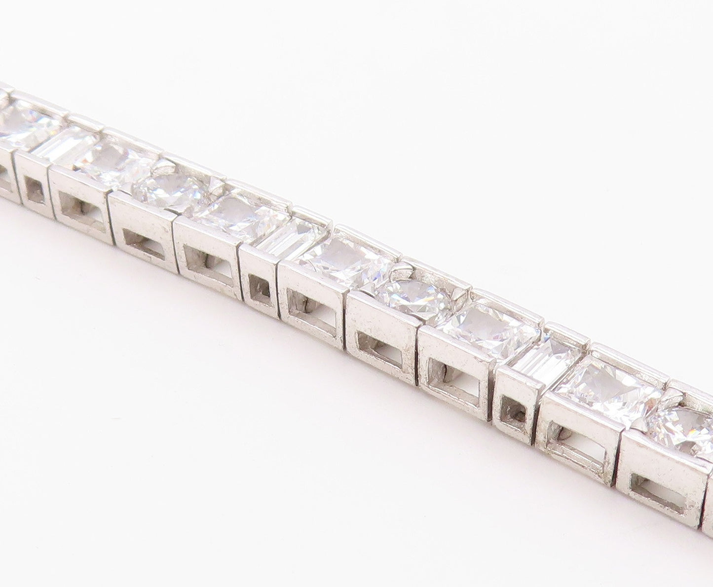 925 Sterling Silver  Vintage Cubic Zirconia Box Link Chain Bracelet  BT8349
