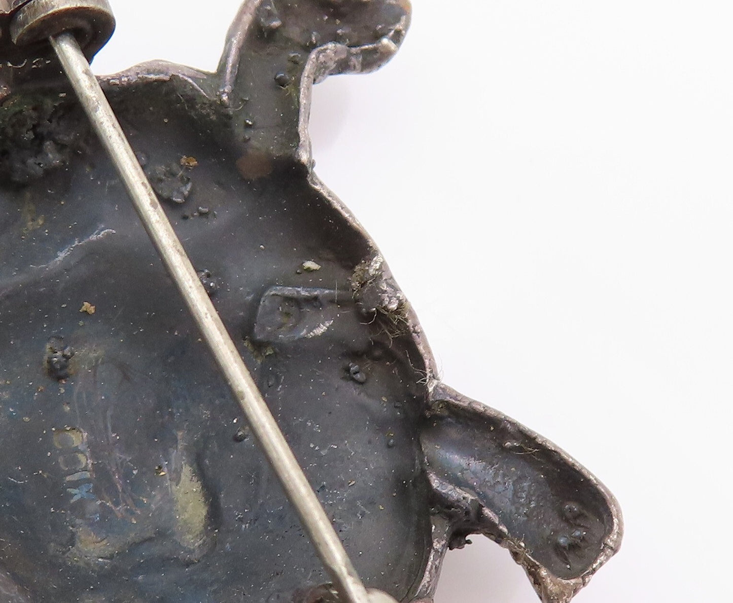 925 Sterling Silver Vintage Brooch Dark Tone Carved Walking Turtle  BP11520