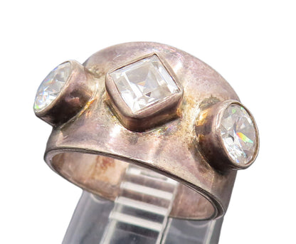 925 Silver  Vintage Round & Diamond Shaped Cubic Zirconia Ring Sz 6.75 RG26191